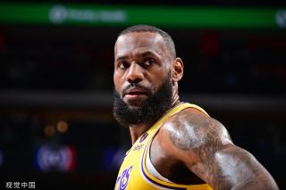 只受到了轻 只受到了轻